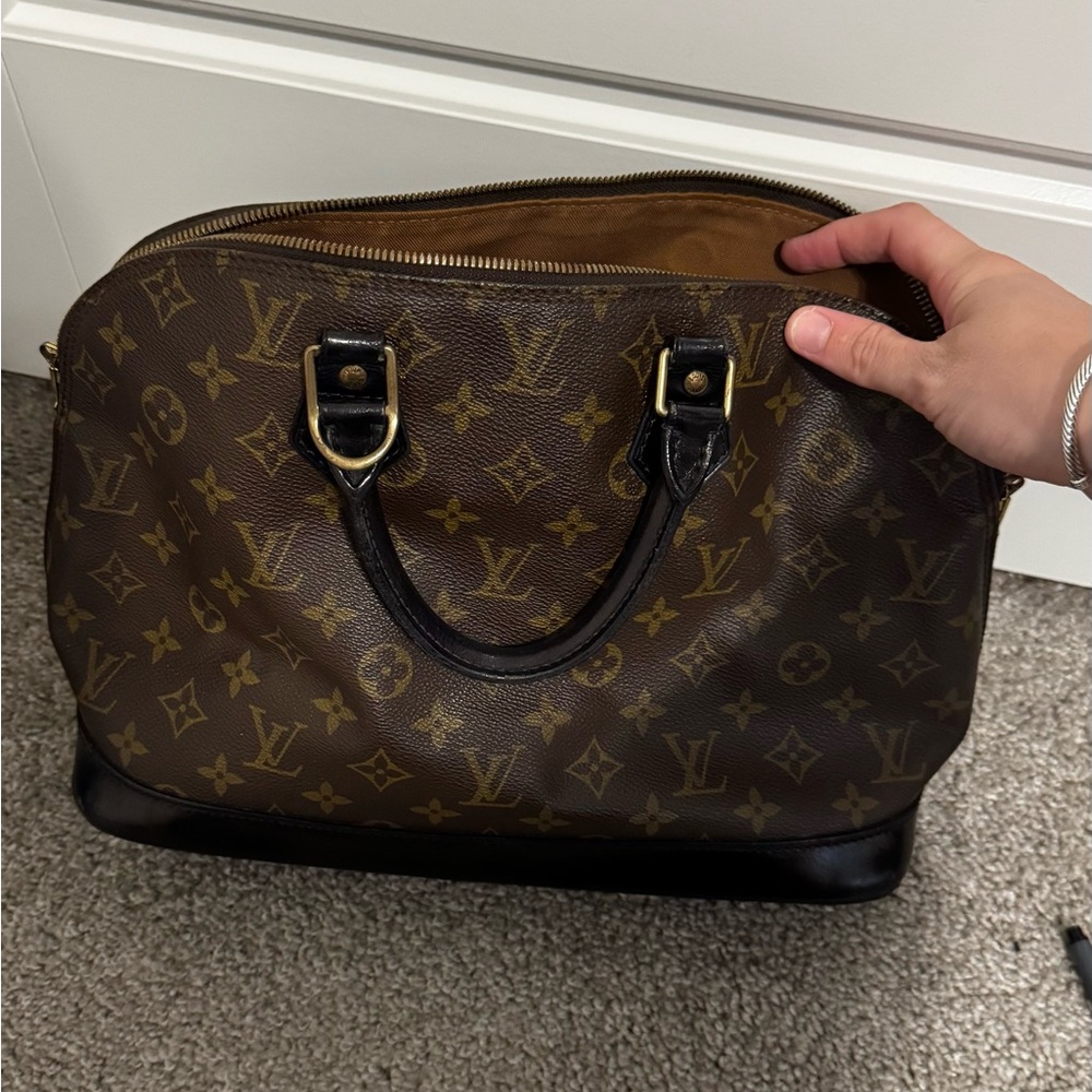FAKE LV bag